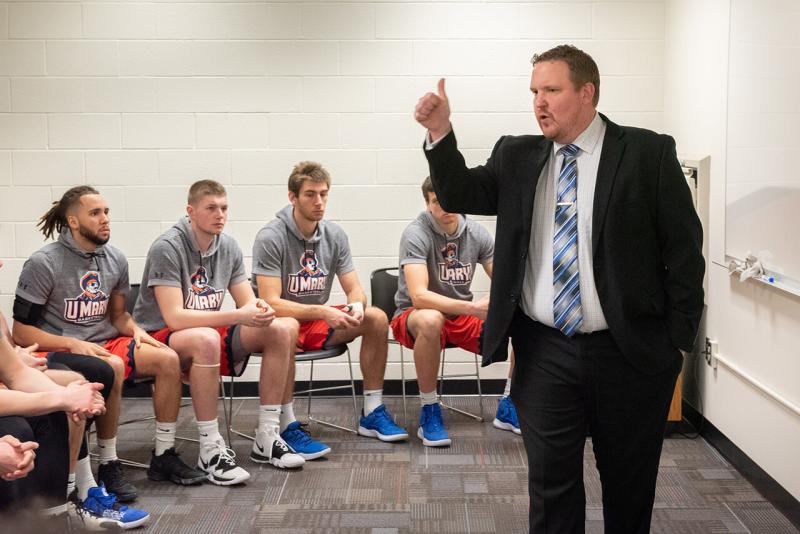 Joe Kittell motivating University of Mary's men's basketball team