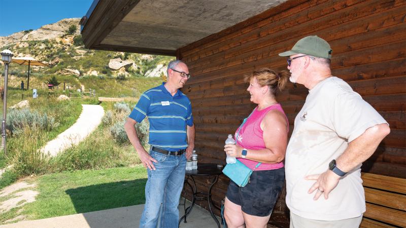 Clarence talking to his team.