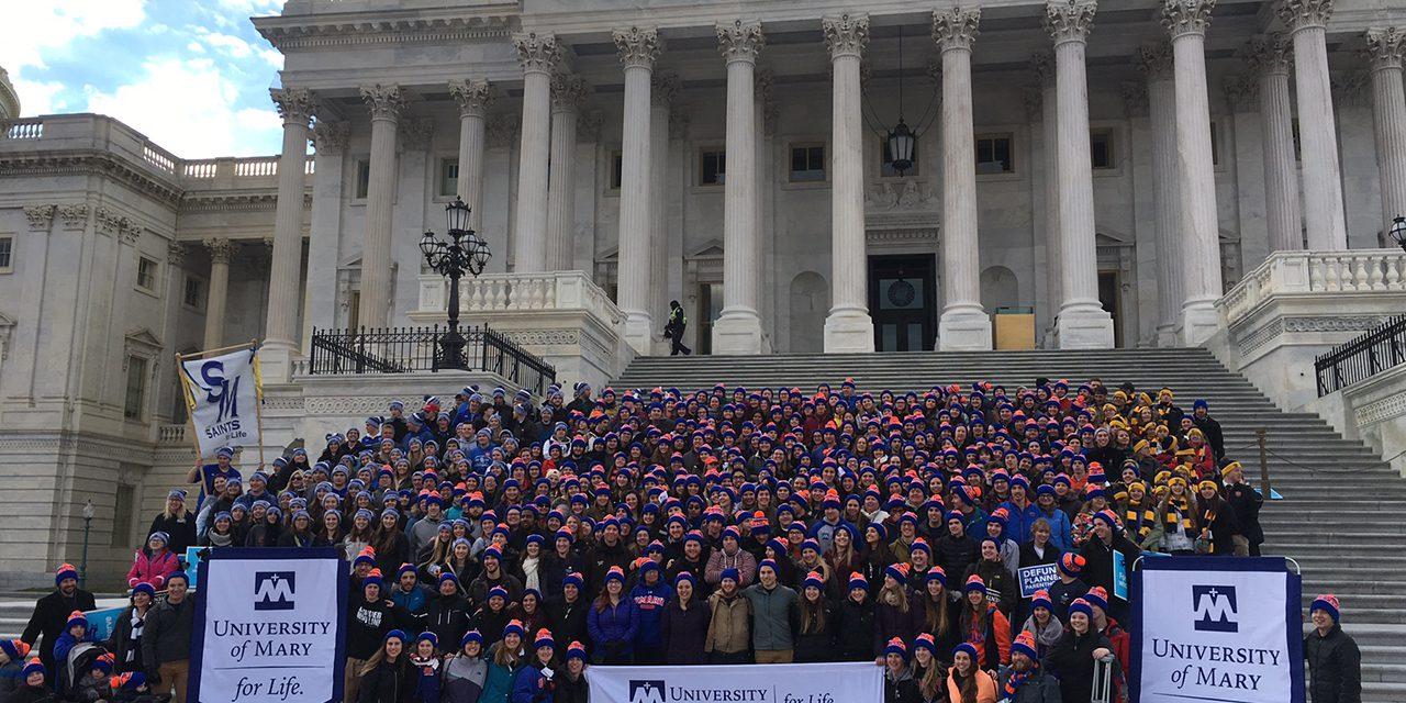 600 University of Mary students, faculty and friends at the nations capitol