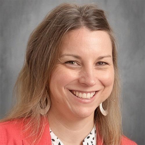 JoAnn Schulzetenberg Headshot